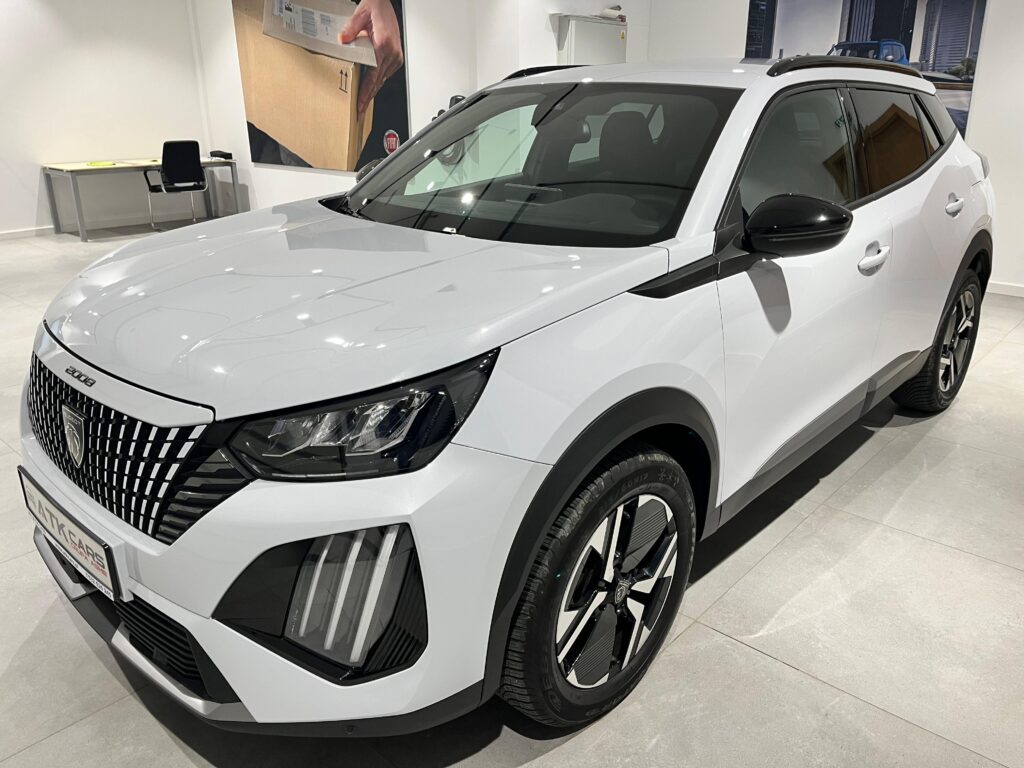 Peugeot 2008 1.2 PureTech Allure Pack S&S EAT8