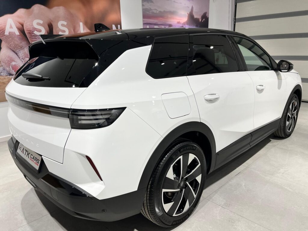 Opel Grandland 1.2 T mHEV GS S&S eDTC6 nowy