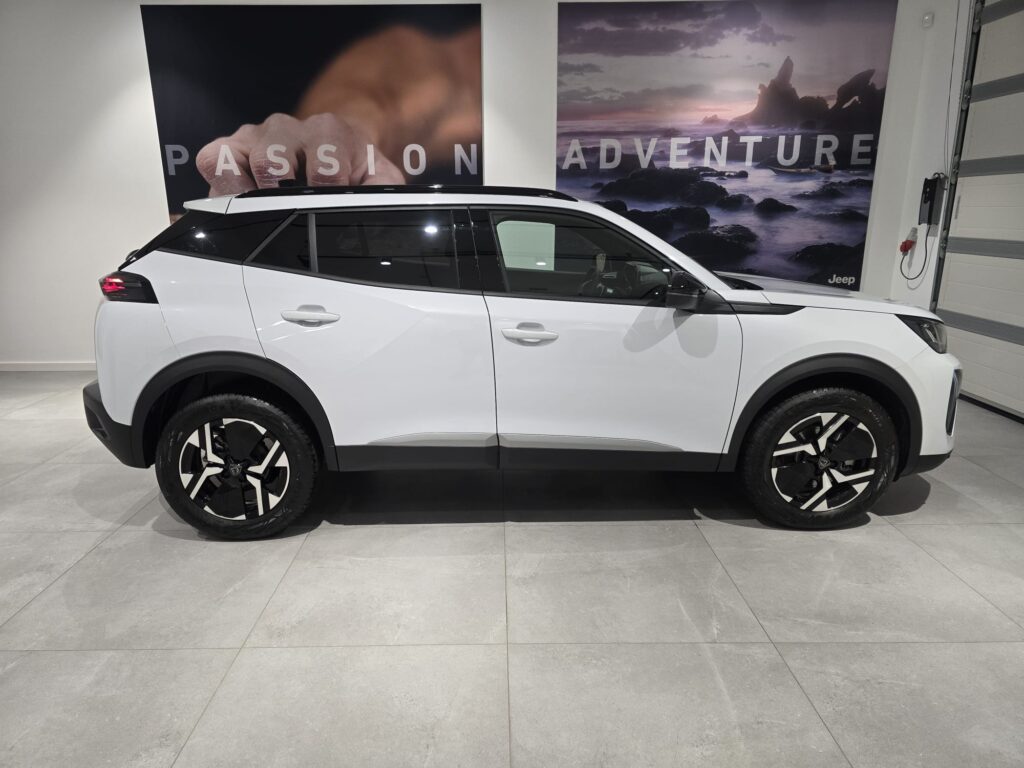 Peugeot 2008 mHEV Allure e-DCS6 Bez przebiegu