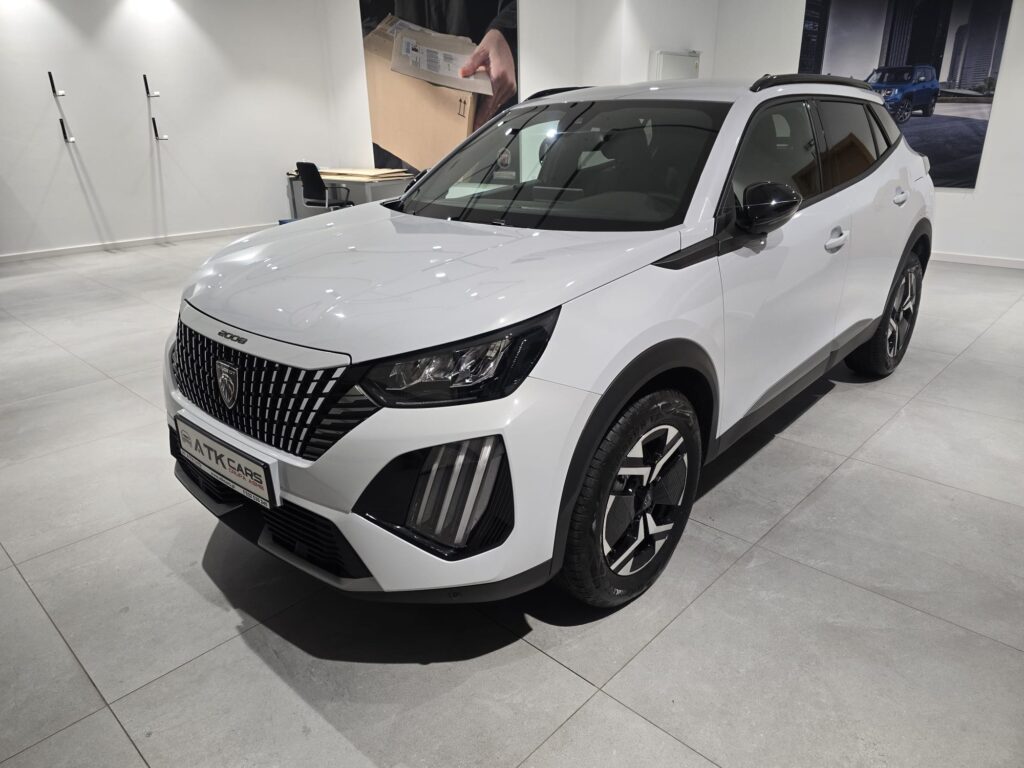 Peugeot 2008 mHEV Allure e-DCS6 Bez przebiegu