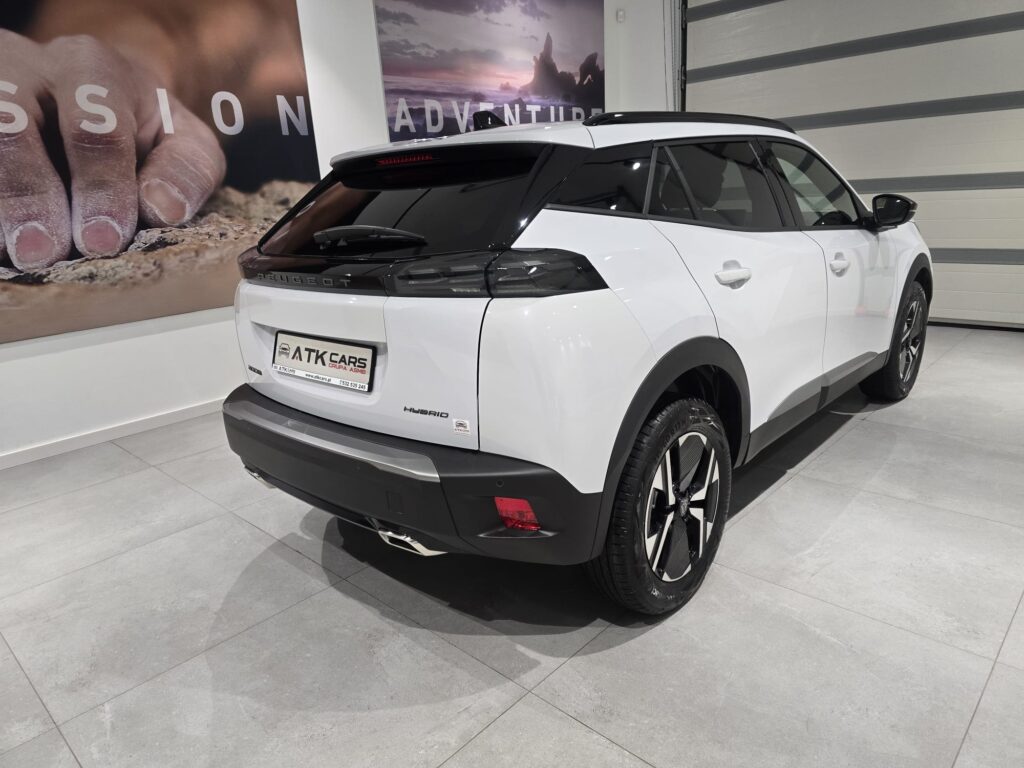 Peugeot 2008 mHEV Allure e-DCS6 Bez przebiegu