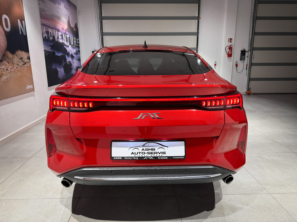 JAC J7 Plus Czerwony- 136KM, 200Nm