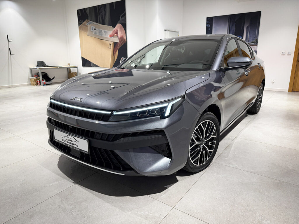 JAC J7 Plus Szary - 136KM, 200Nm