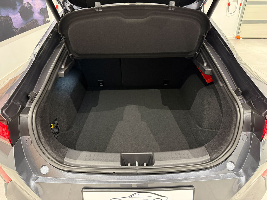 JAC J7 Plus Szary - 136KM, 200Nm