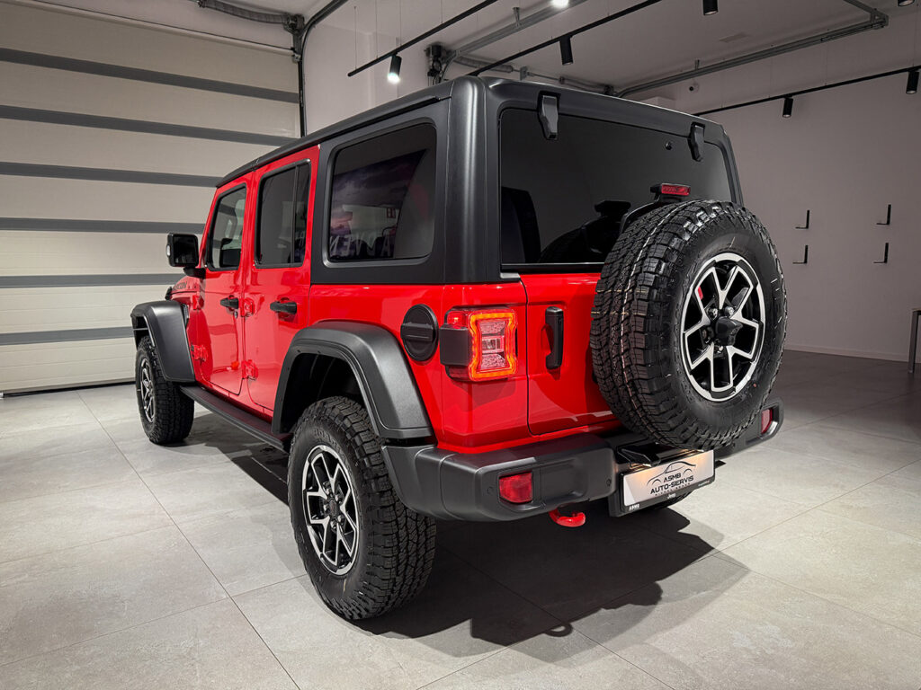 Jeep Wrangler Unlimited GME 2.0 Turbo Rubicon czerwony