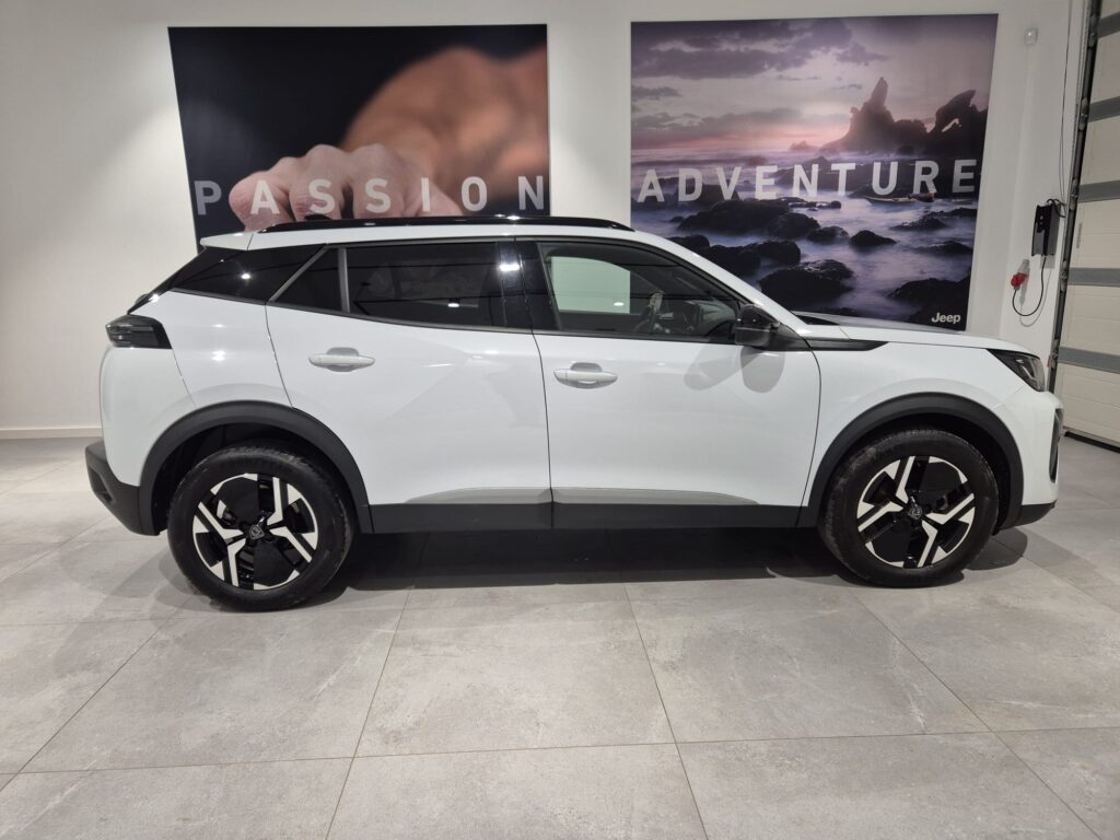 Peugeot 2008 1.2 PureTech 2024 SUV – Allure, niski przebieg