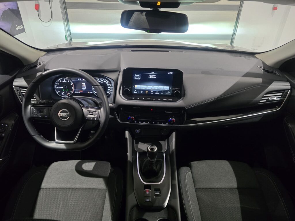 Nissan Qashqai 1.3 DIG-T 2022 SUV – 140 KM, niski przebieg