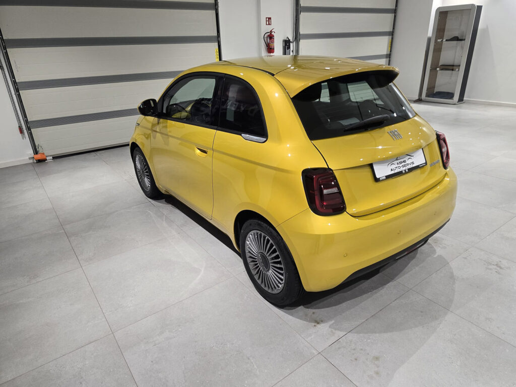 Fiat 500 1.0 Hybrid Torino Żółty Gold 65KM
