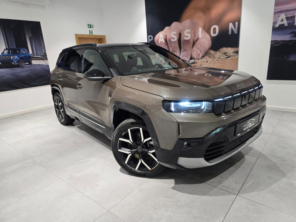 Nowy Jeep Compass elektryczny first edition BEV eMotor 213KM FWD