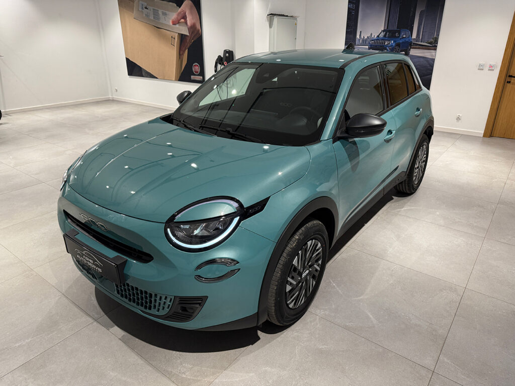 Fiat 600 1.2 Turbo La Prima eDCT Lazurowy Acqua