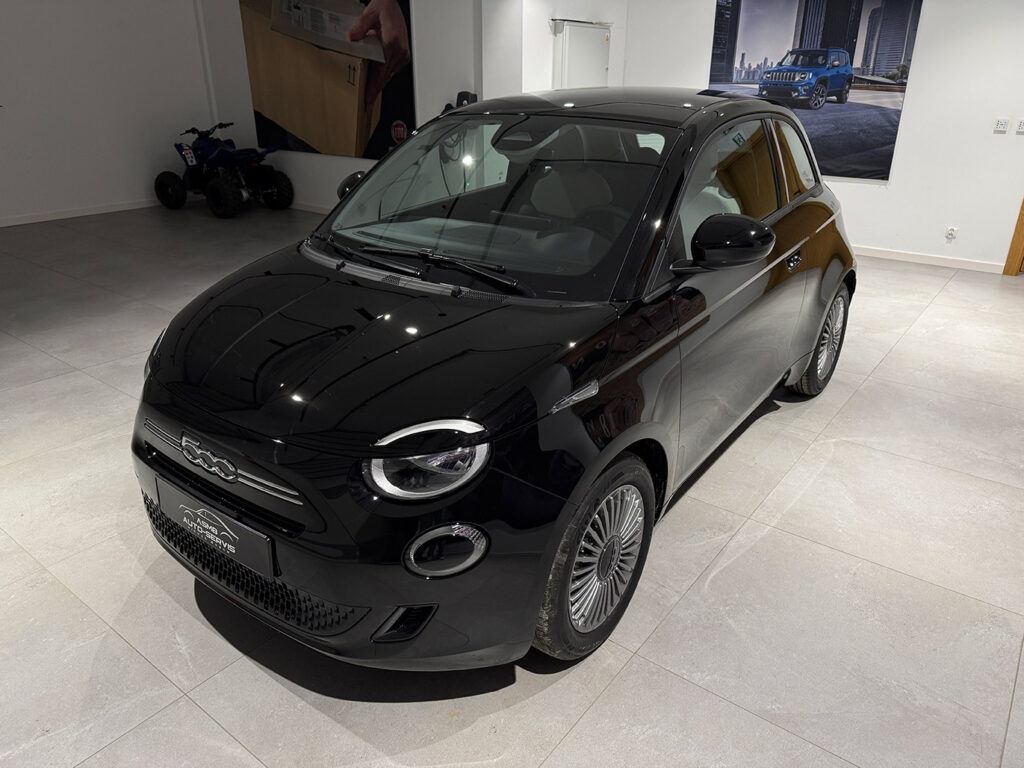 Fiat 500 1.0 Hybrid czarny