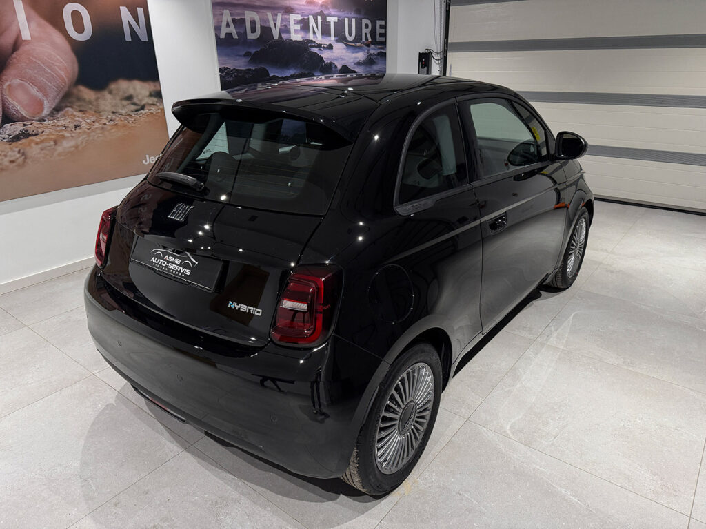 Fiat 500 1.0 Hybrid czarny