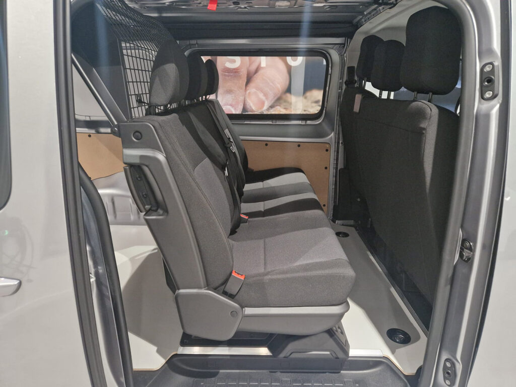 Fiat Scudo Series 4 Brygadówka XL 6 osobowa Szary, Automat