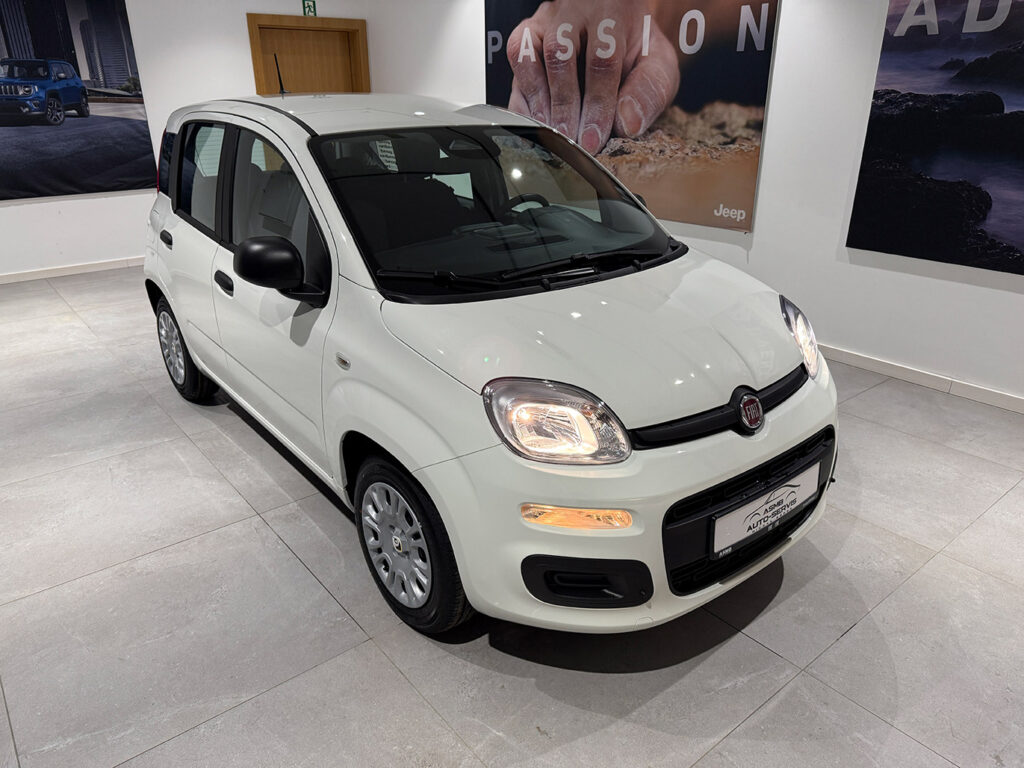 Fiat Panda 1.0 Hybrid Cross Biała