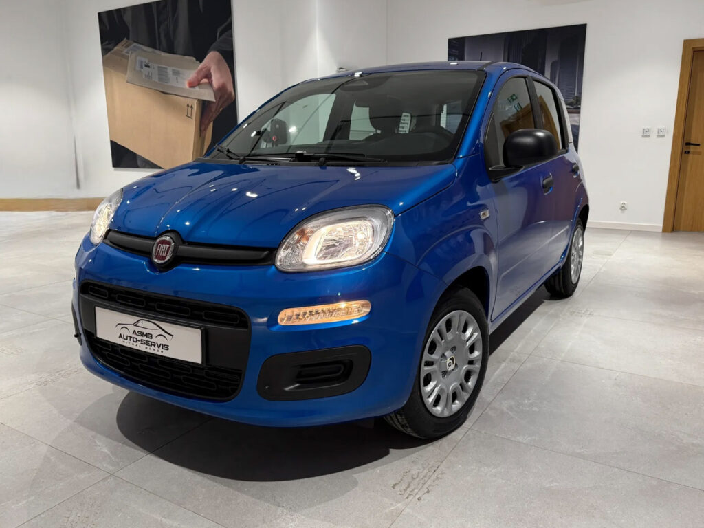 Fiat Panda 1.0 Hybrid Cross Niebieski