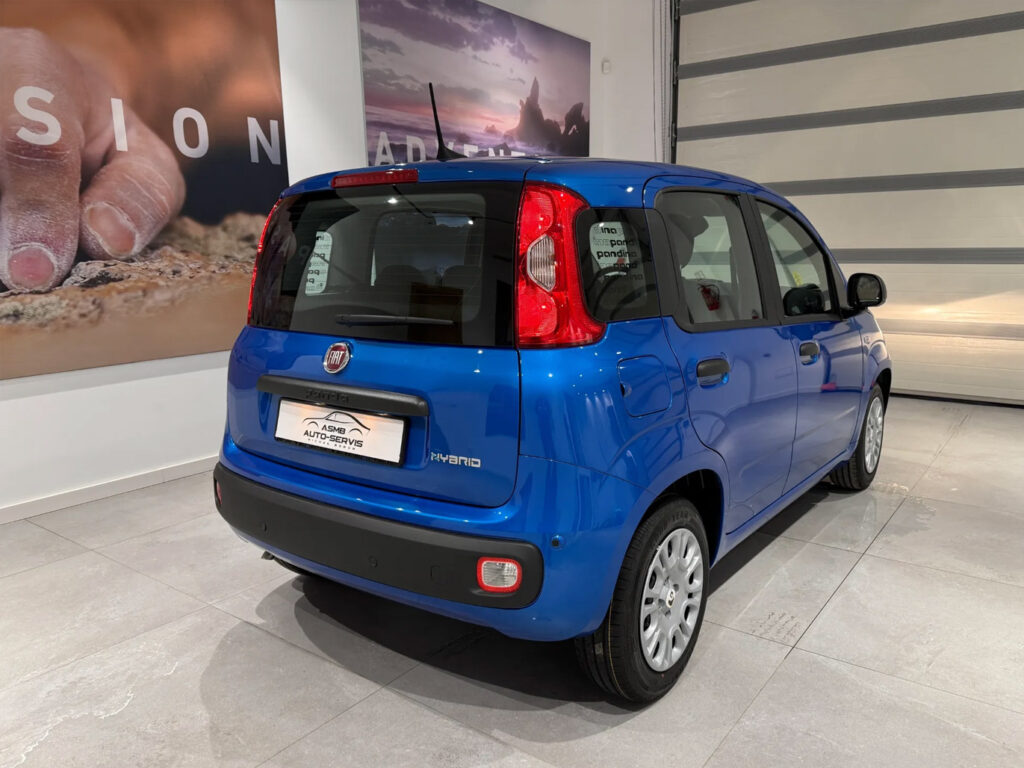 Fiat Panda 1.0 Hybrid Cross Niebieski