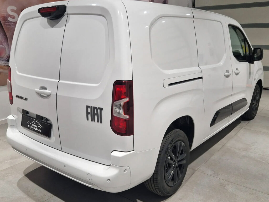 Fiat Doblo furgon VAN XL Elektryczny 136KM 54kWh
