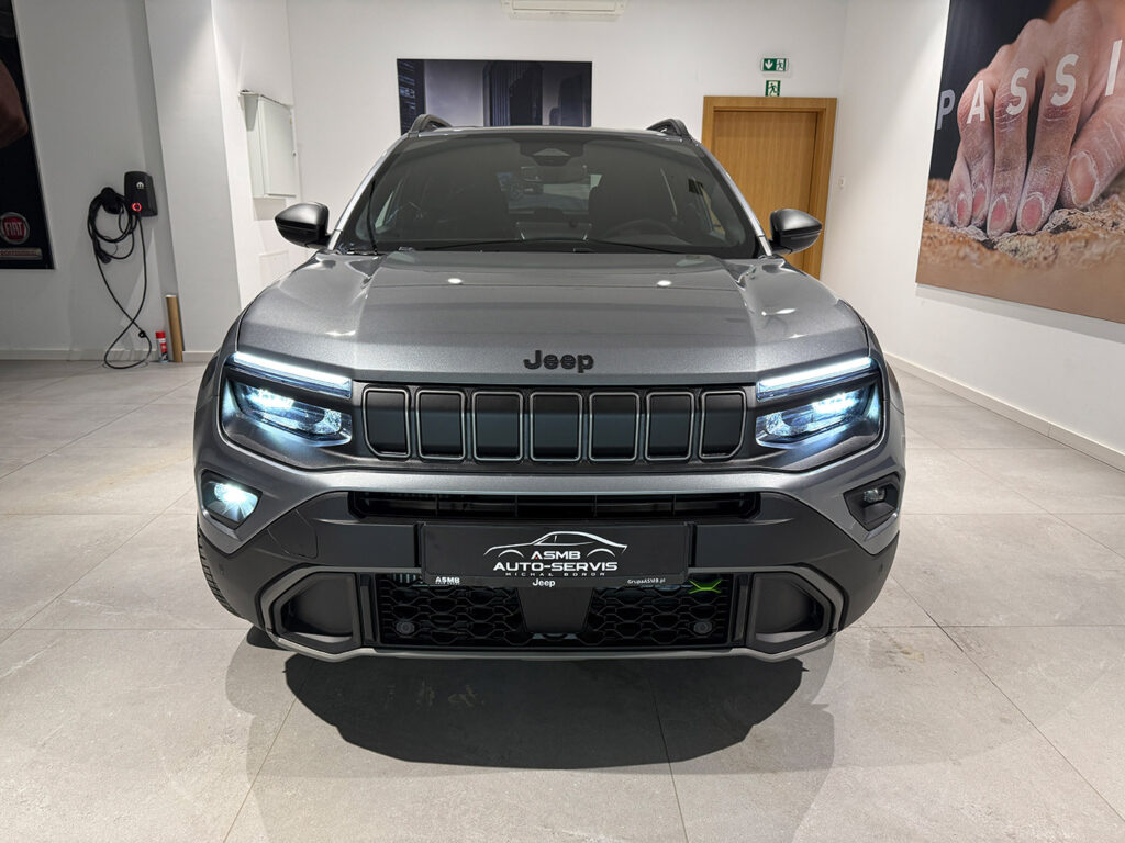 Jeep Avenger 1.2 T3 mHEV Upland 4xe eDCT6 Grafit metalic