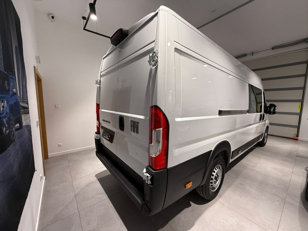FIAT DUCATO SERIA 2 Ducato Maxi Furgon L4H2 3,5T Diesel 180KM Manual Brygadówka 7 osobowa