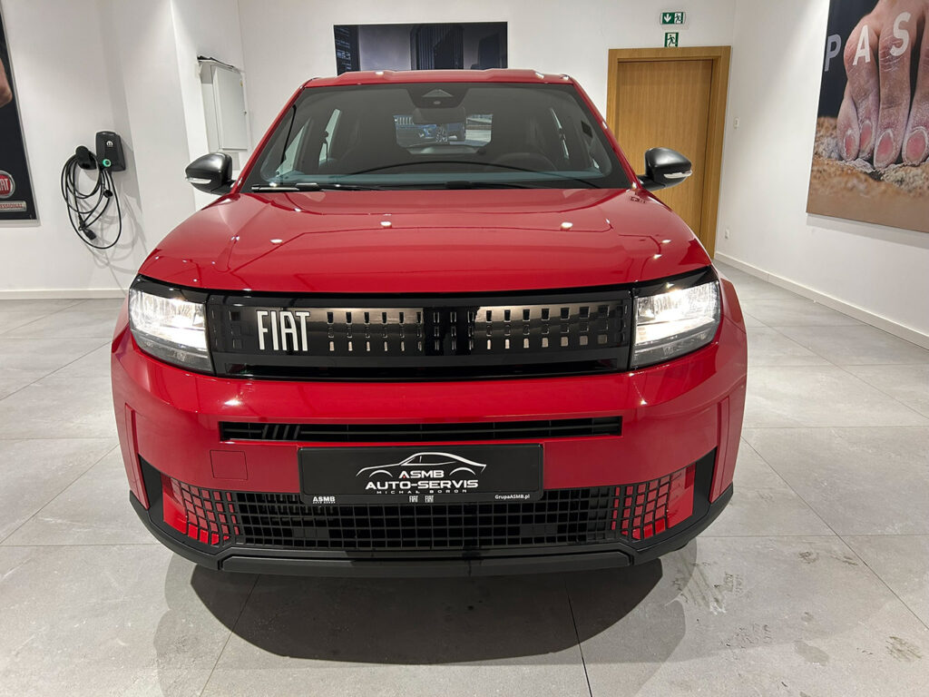 Grande Panda Hybrid Pop 1.2 110 KM czerwona
