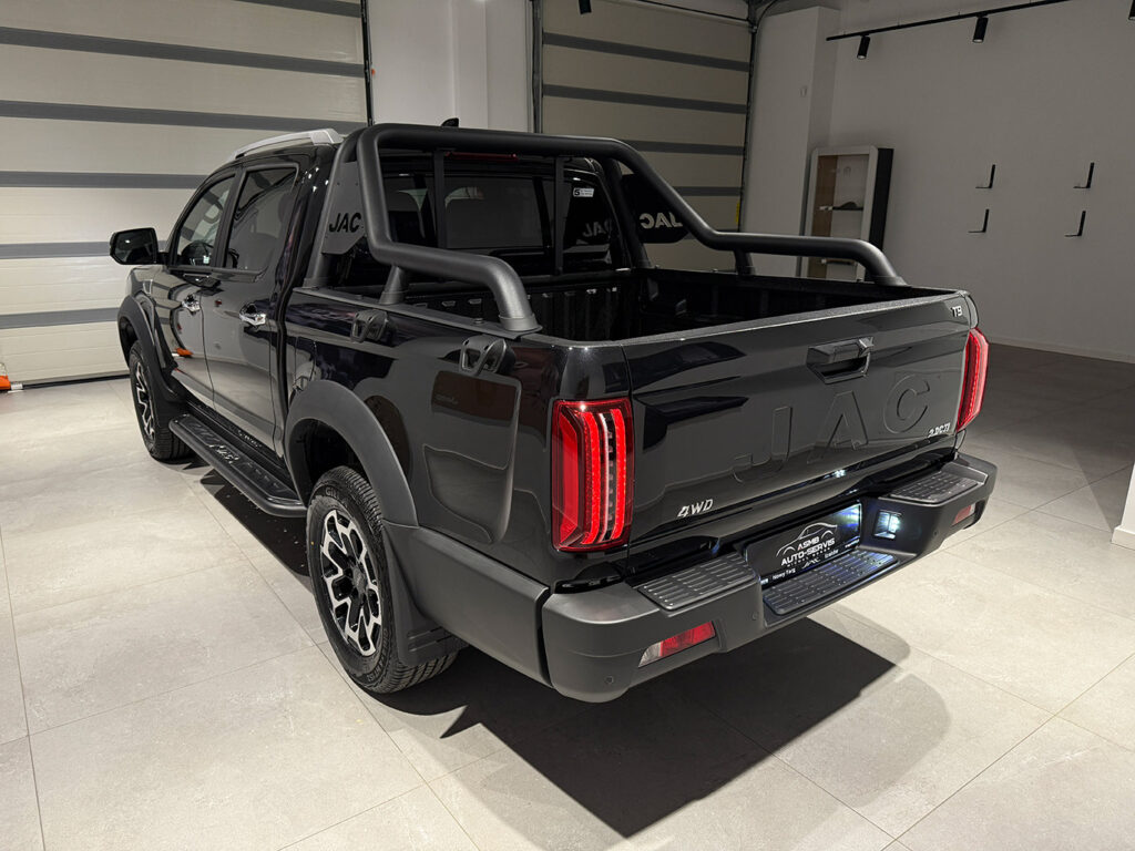Jac T9 Pro pick-up czarny