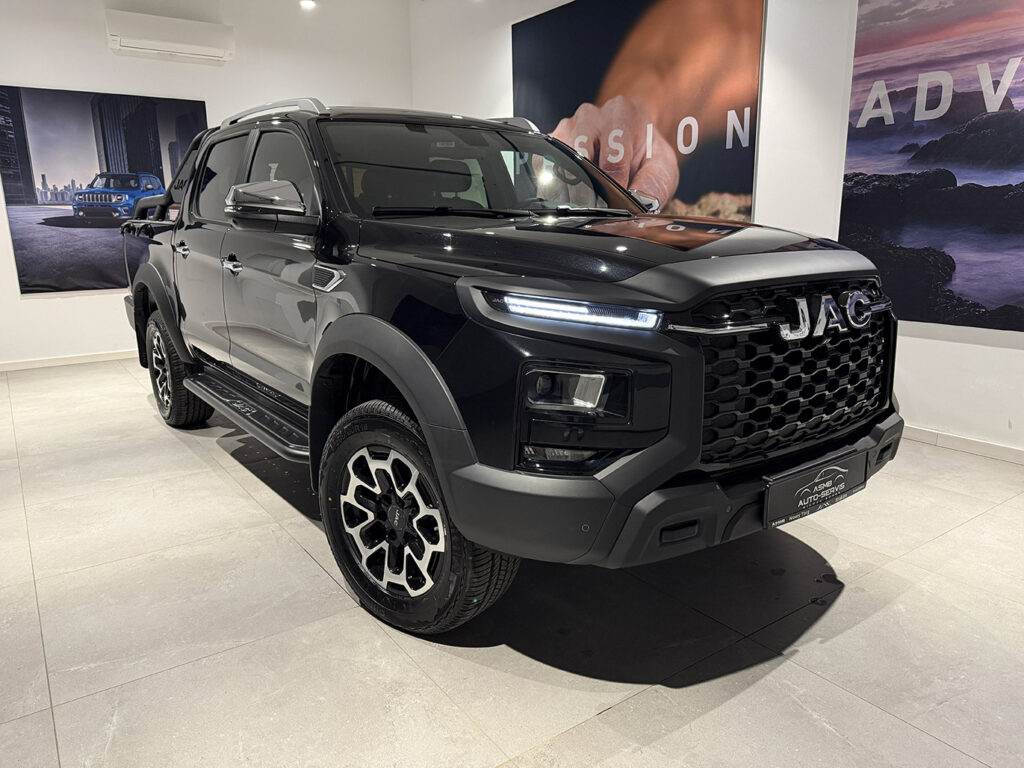 Jac T9 Pro pick-up czarny