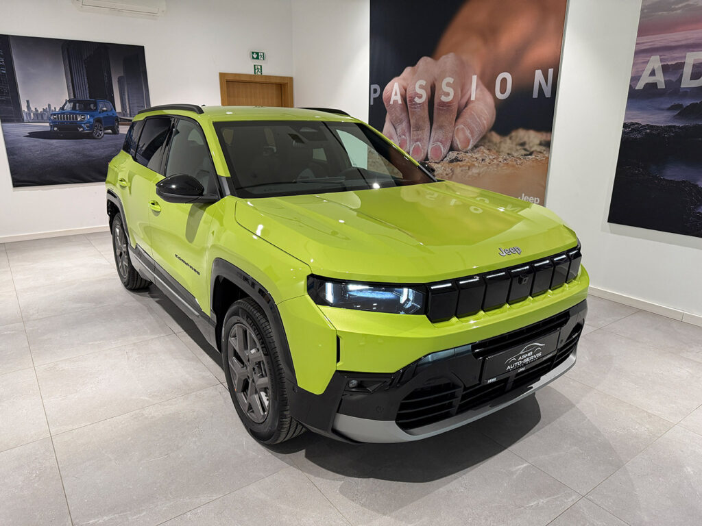 Nowy Compass FIRST EDITION e-Hybrid 145 KM e-DCT6 FWD zielony