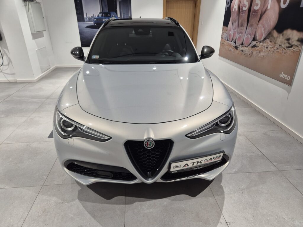 Alfa Romeo Stelvio 280 KM – SUV AWD, automat, panorama