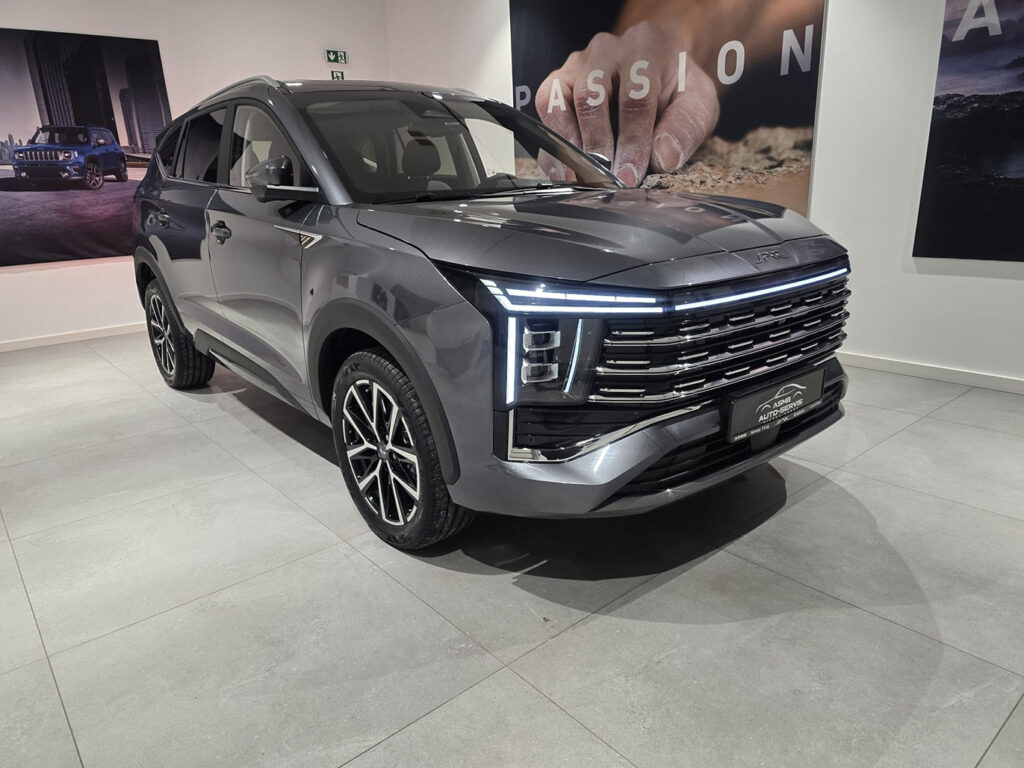 JAC JS8 PRO SUV, wersja 7 osobowa, szary