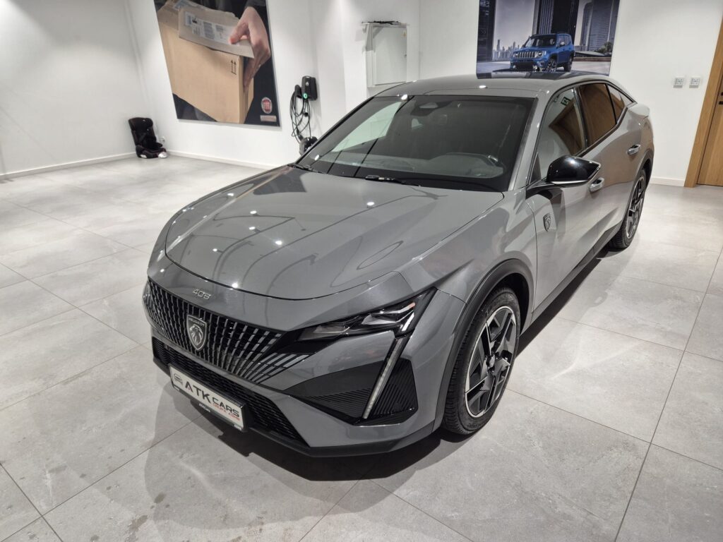 Peugeot 408 GT 2024 – hybryda Plug-In, LED, kamera