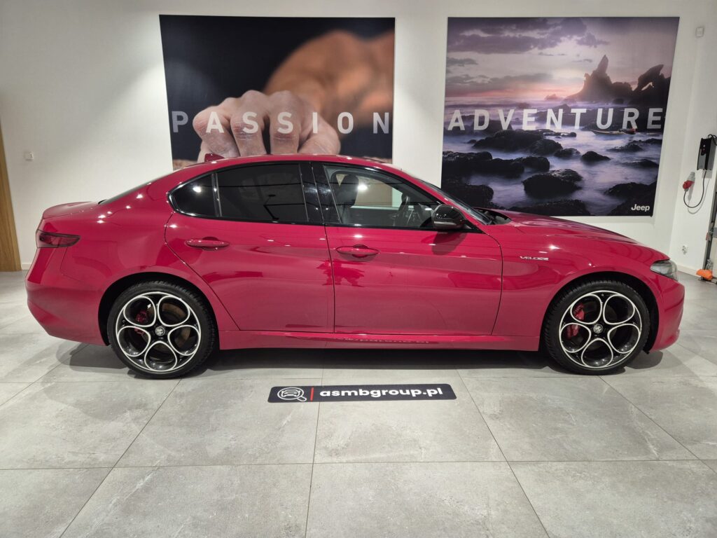 Alfa Romeo Giulia 2.0 Turbo 280 KM - AWD, Kamera, Niski Przebieg