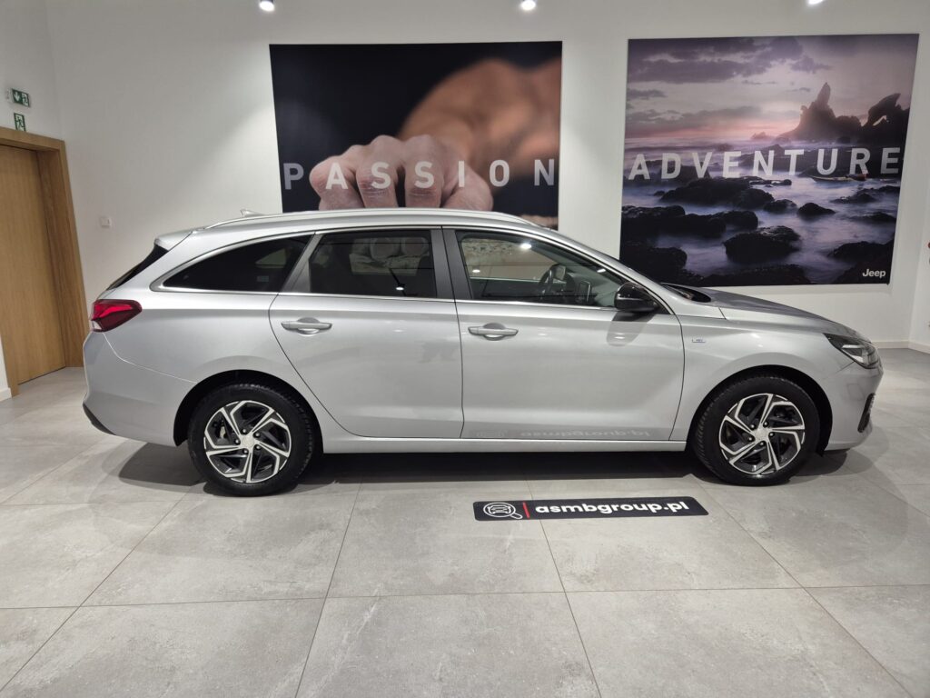 Hyundai i30 Kombi 1.5 T-GDI 160 KM - Automat, Kamera, Niski Przebieg