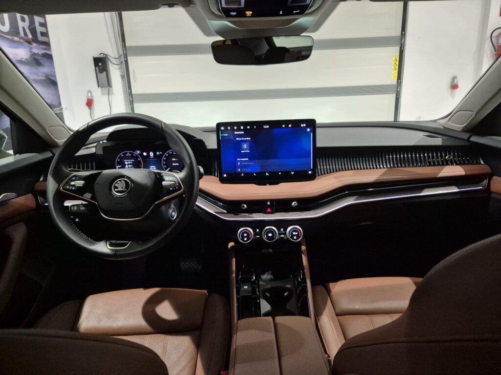 Skoda Superb 1.5 TSI mHEV Selection DSG