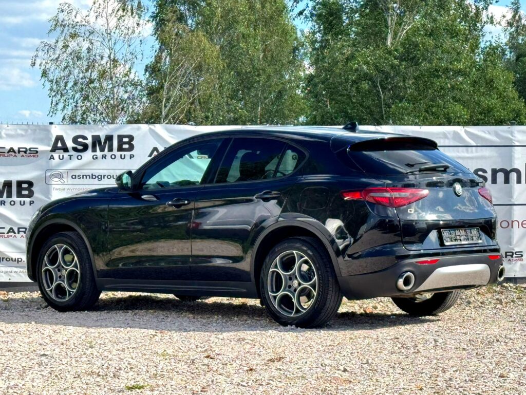 Alfa Romeo Stelvio 2.0 Turbo Executive Q4 280KM Automat